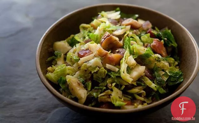 Couves De Bruxelas Com Bacon E Castanhas