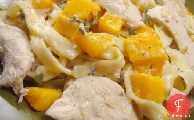 Garlicky abóbora de Verão e milho fresco