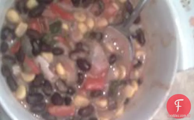 Chili De Feijão Preto Vegetariano