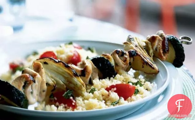 Frango Mediterrâneo e Kebabs vegetais