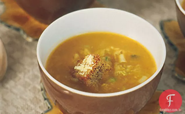Sopa de abóbora com parmesão Croutons