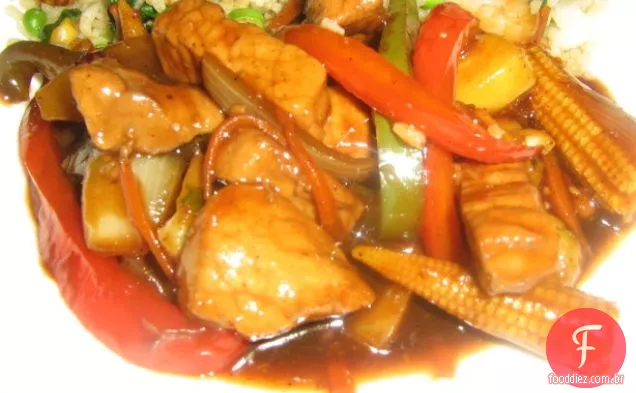 Carne de porco doce e azeda