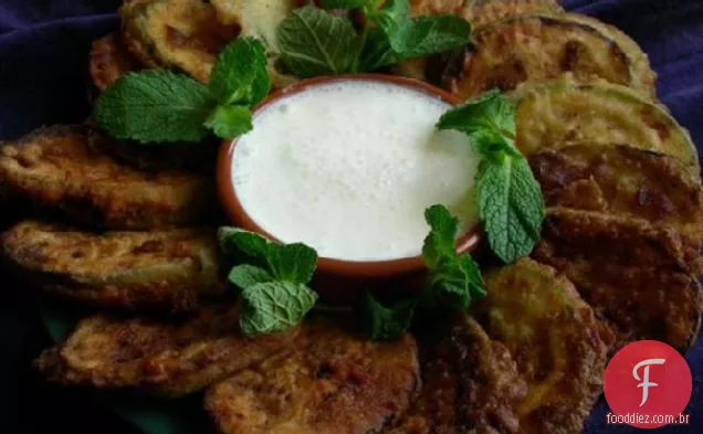 Abobrinha Frita Com Iogurte De Alho