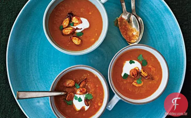 Sopa De Abóbora Assada Com Especiarias Indianas