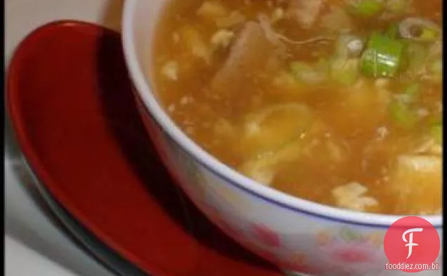 Sopa quente e azeda