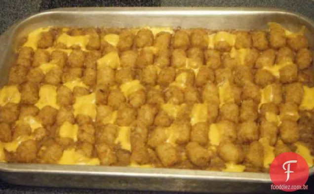 Tater Tot Hotdish, ainda simples,mas melhor!