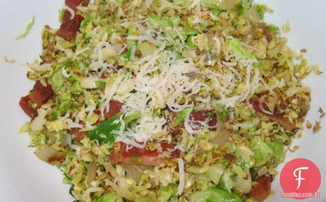 Couves De Bruxelas Com Pancetta E Parmigiano Reggiano