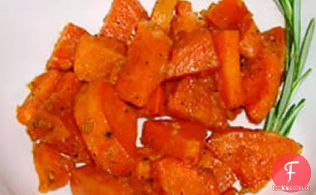 Batatas doces assadas com gengibre e mel