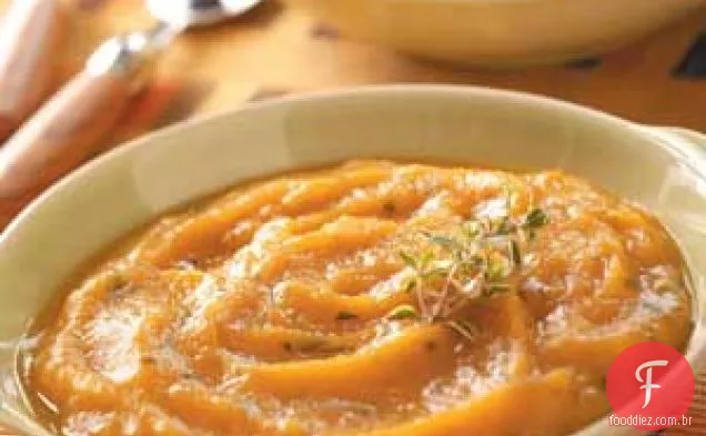 Alho assado e sopa de Batata Doce