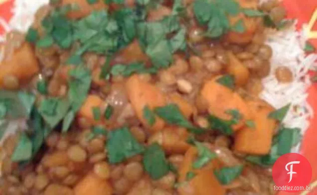 Batata doce e lentilha Curry com arroz
