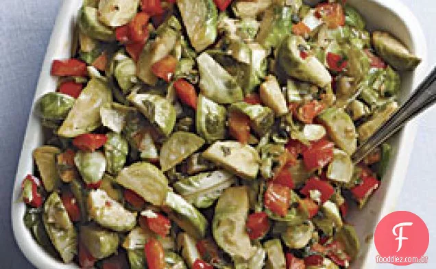 Couve de Bruxelas frita com pimenta vermelha