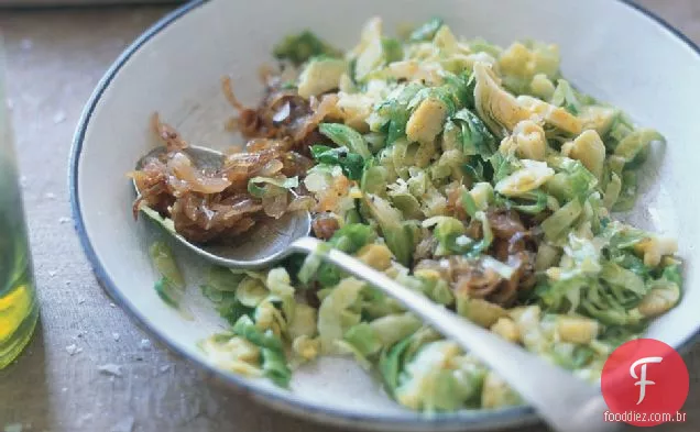 Bruxelas Sprout Hash Com Chalotas Caramelizadas