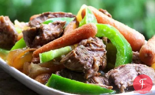 Doce e azedo Hawaiian Beef Crock Pot
