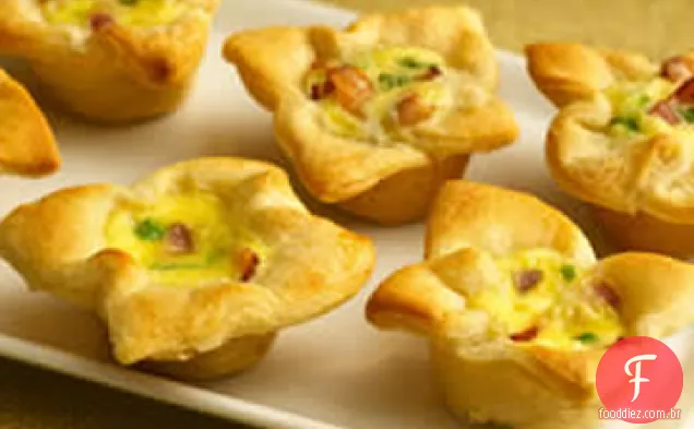 Tortinhas De Creme De Cebola E Queijo