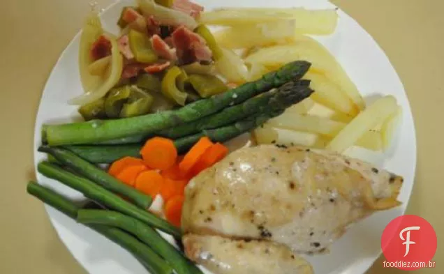 Pote De Barro Paprika Frango Húngaro