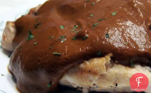 Molho Clássico Mole Poblano Com Frango