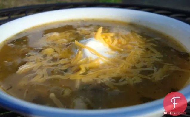Salsa verde assada e enlatada