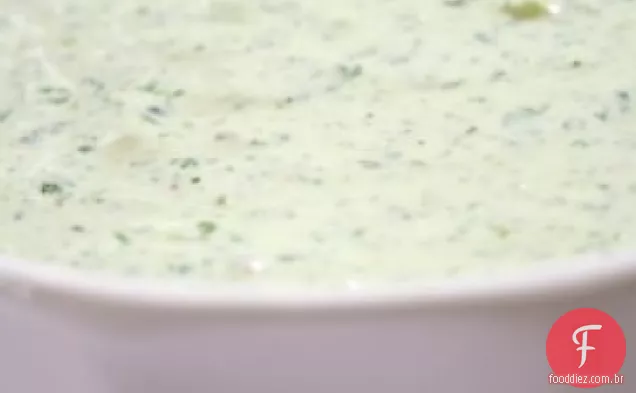Molho Cremoso Para Salada De Coentro