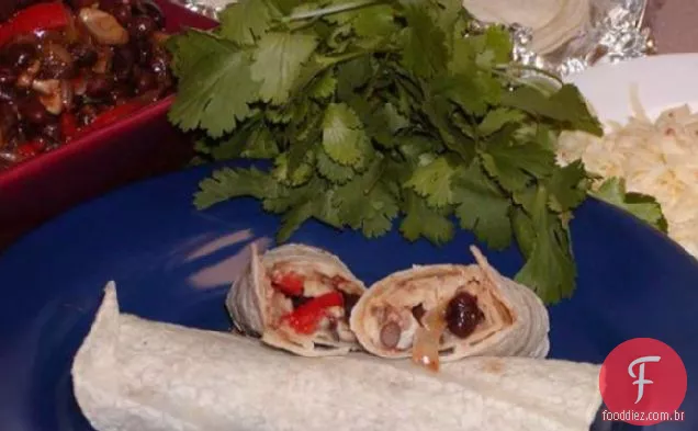 Burritos de cogumelos e Feijão Preto