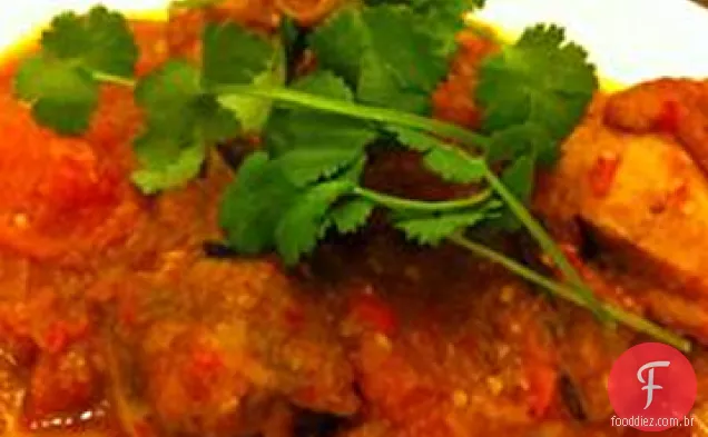 Frango Com Tomate Picante (Ayam Masak Merah)