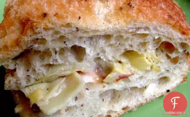 Alcachofra-Brie Focaccia