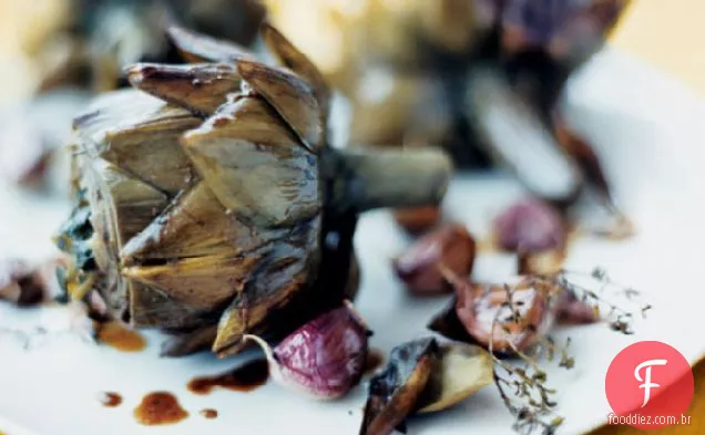 Alcachofras com receita de alho e tomilho