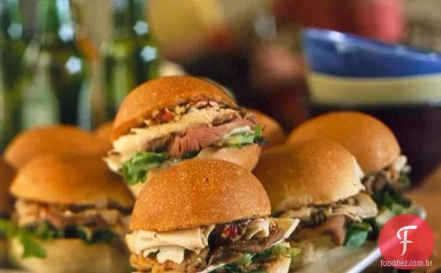 Muffulettas de frango e carne assada