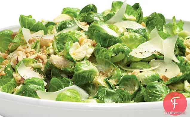 Salada De Couve De Bruxelas Quente Com Nozes