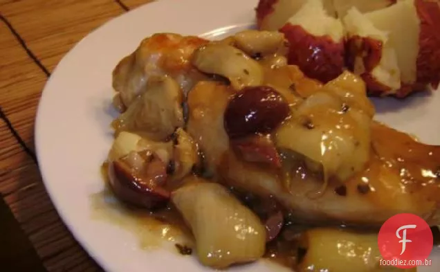 Frango com champanhe Mediterrâneo com corações de Alcachofra e azeitonas