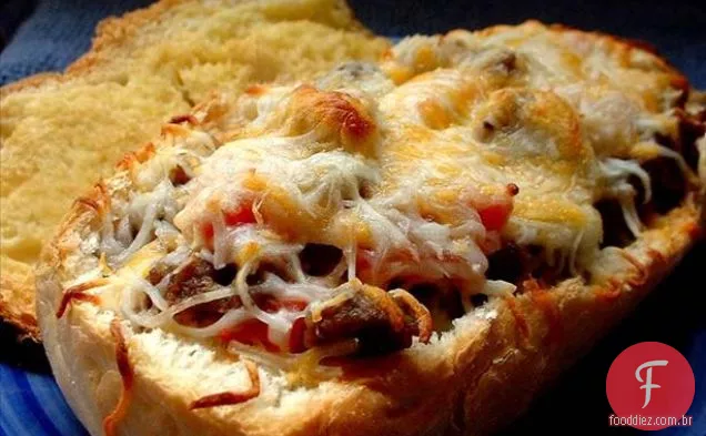 Sanduíche De Salsicha Pizzaiola