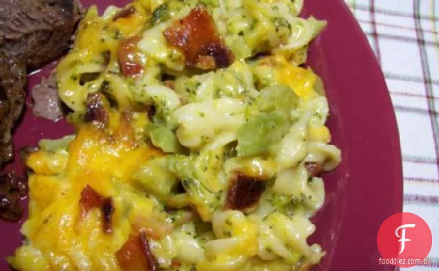 Macarrão De Brócolis Com Bacon