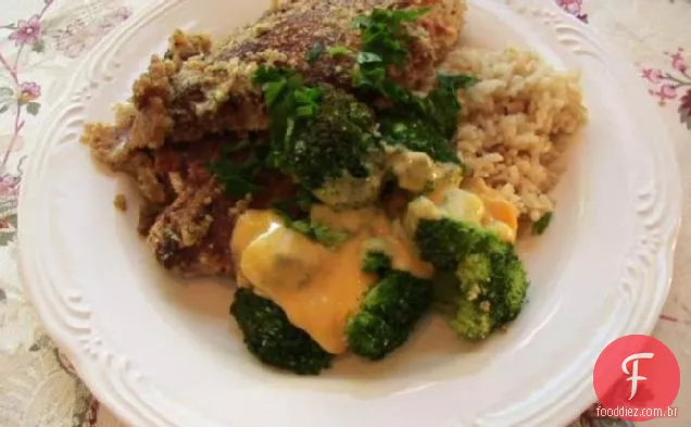 Peitos de frango com brócolis e vinho