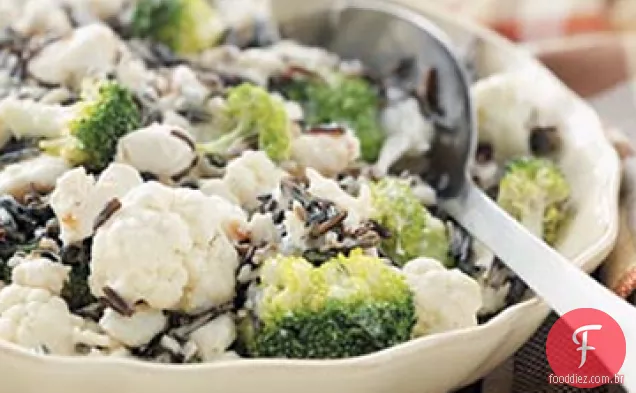 Salada De Caranguejo De Arroz Selvagem