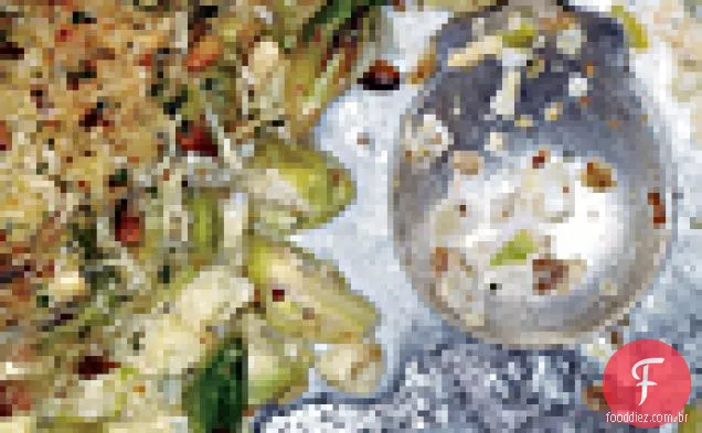 Couve-flor e couve de Bruxelas gratinado com pinhão-cobertura de pão ralado