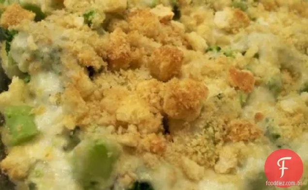 Brócolis Assado Com Molho De Queijo Azul