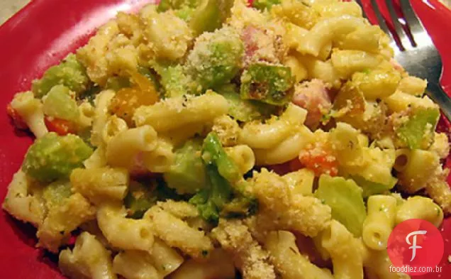 Super fácil brócolis Mac ' n queijo