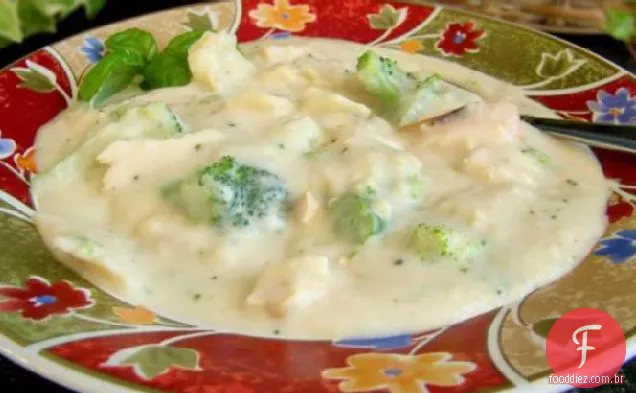Frango Brócolis Alfredo Sopa