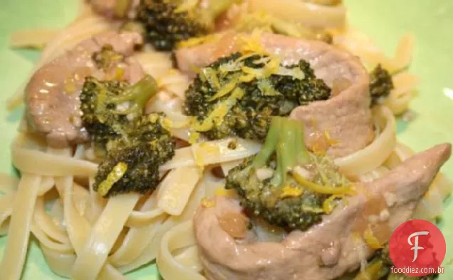 Carne De Porco Brócolis