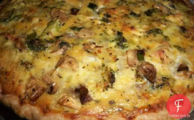 Quiche de queijo feta cogumelo brócolis