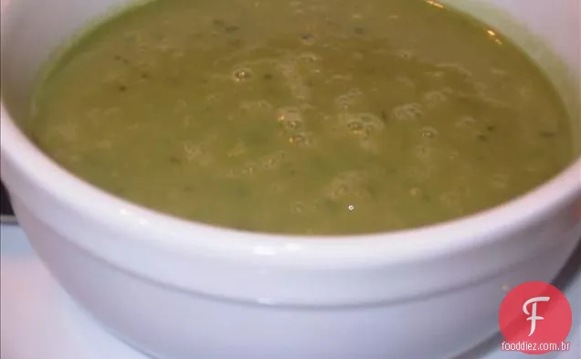 Sopa De Brócolis Saborosa
