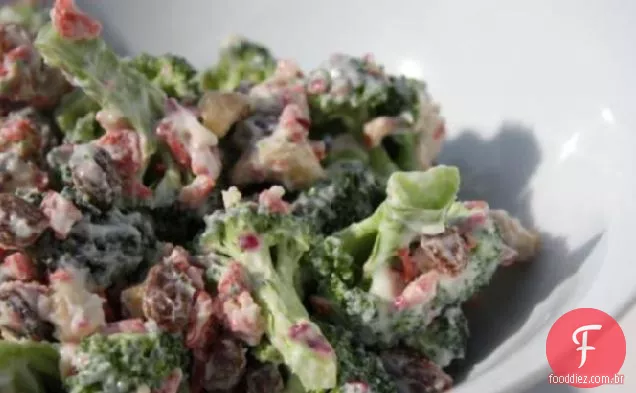 Salada De Caju Com Brócolis