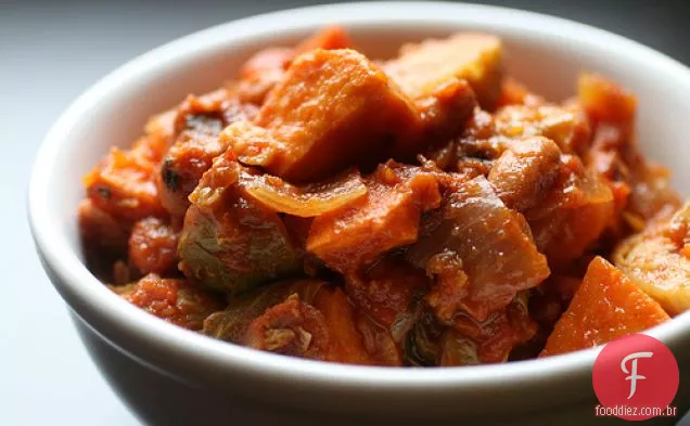 Pimenta Chipotle Com Batata Doce E Couve De Bruxelas