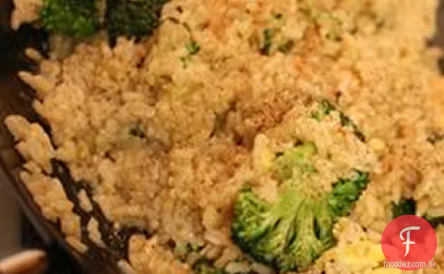 Brócolis e arroz frite