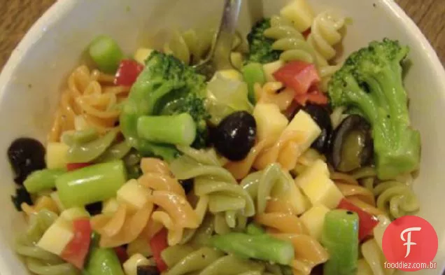 Salada Da Massa Do Piquenique Do Verão