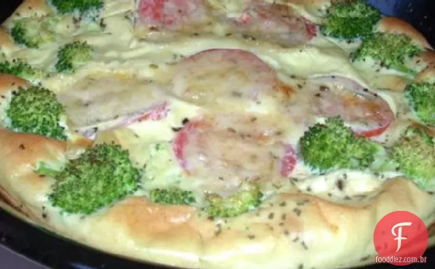 Omelete Assada Com Brócolis E Tomate
