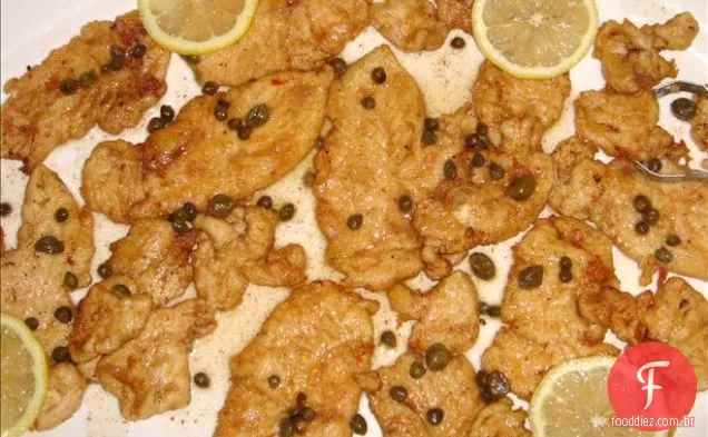Salada de ovo com alcaparras e azeitonas