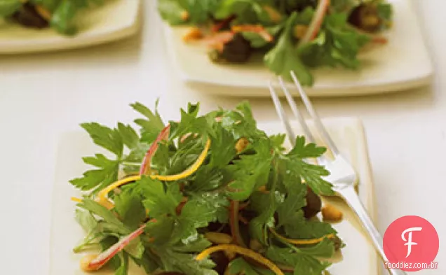 Salada De Folhas De Salsa