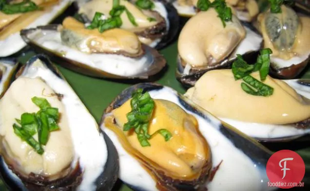 Pan Grelhado Vieiras Com Tomate Fresco Alcaparras Salsa