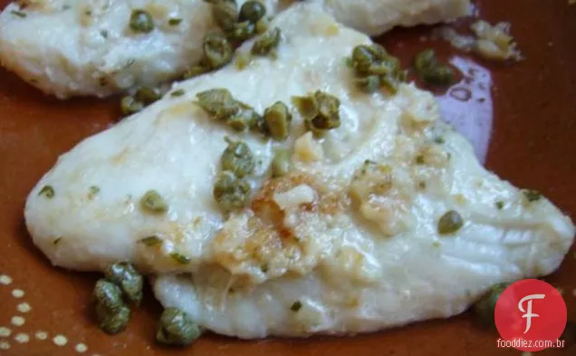 Frango Mediterrâneo Com Damascos Secos E Ameixas Secas