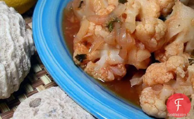 Kounaoupithi Me Saltsa-Couve-Flor Refogada
